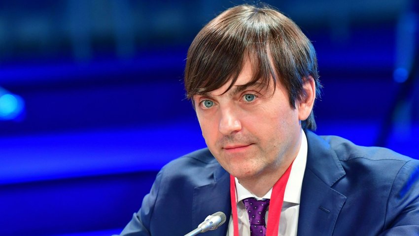 Кравцов: нужно вернуть принадлежащую третьим лицам часть земли ВДЦ "Смена" - «Недвижимость»