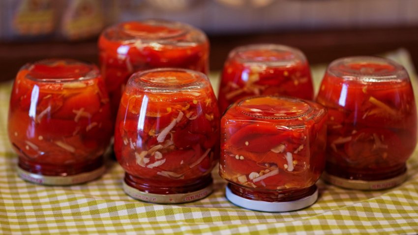 Юрист напомнил о штрафах за хранение консервации в подвале многоэтажки - «Недвижимость»