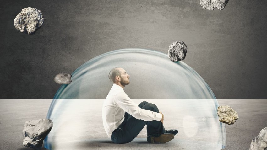 День страховщика. Кто и как отмечает этот праздник - «Недвижимость»