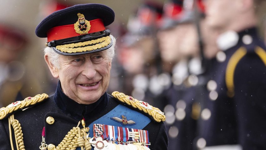 Биография короля Великобритании Карла III - «Недвижимость»