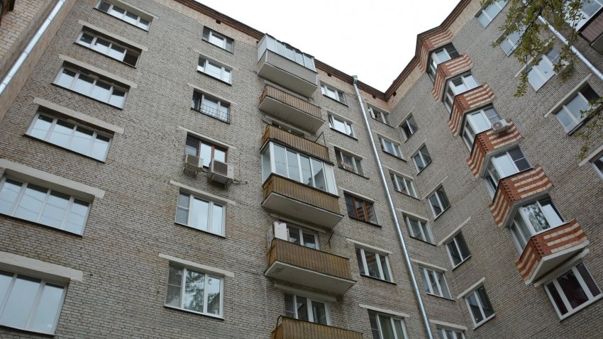 В Ломоносовском районе отремонтируют восьмиэтажный дом - «Недвижимость»