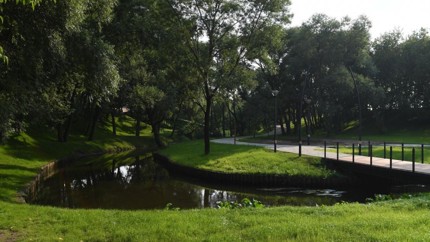 На юге Москвы создан новый парк в поймах рек Шмелевки и Кузнецовки - «Недвижимость»
