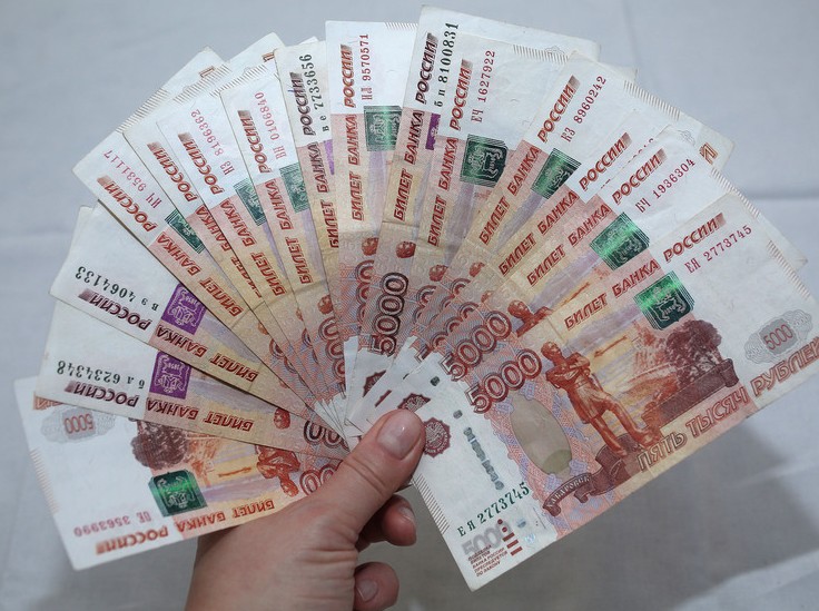 Доходы россиян растут, но экономика отстает: что стоит за цифрами Росстата - «Экономика»